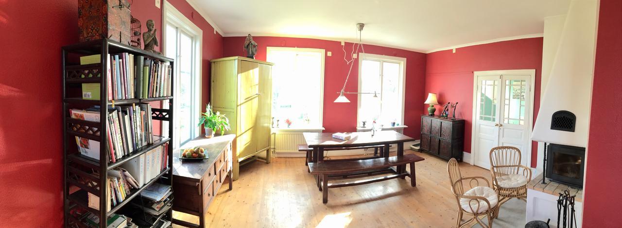 Ekeby  Three Pheasants Boutique Bed And Breakfast מראה חיצוני תמונה