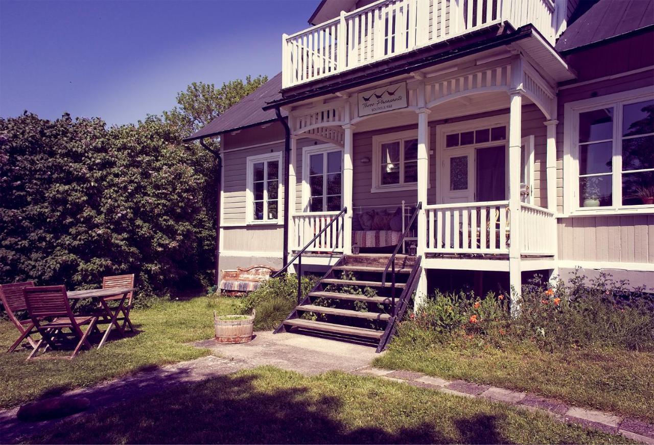 Ekeby  Three Pheasants Boutique Bed And Breakfast מראה חיצוני תמונה